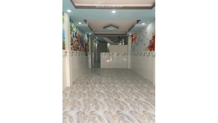 bán gấp nhà ở liền, 220m2, 6PN, HXH, lương văn can phường 15 quận 8. 0901370397