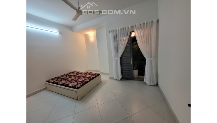 Bán nhà Tân Bình, khu VIP Bàu Cát, 5 tầng, 74m2, chỉ 7 tỷ 9999 triệu, Ở NGAY