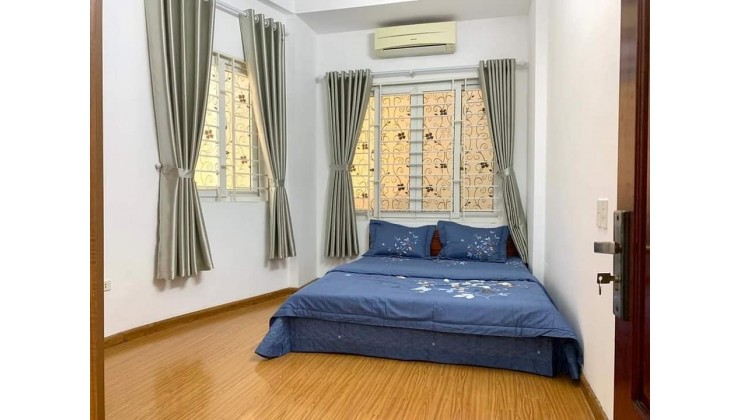 Bán nhà Giang Văn Minh, Ba Đình 60m, 5T, nhà đẹp, giá 5 tỷ.