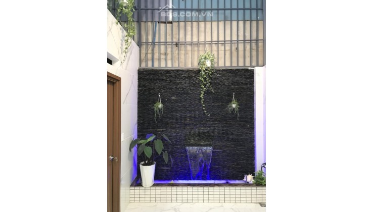 Bán nhà riêng đẹp lung linh ngay Âu Cơ - Lê Đại Hành, xe hơi vào nhà, 4.5M x 16M - giá chỉ 9 Tỷ 5 TL