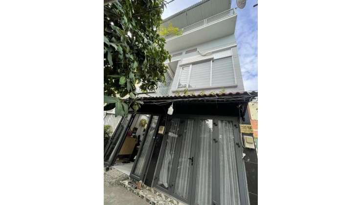 Bán nhà 3 tầng, 3x10 nhà mới, đầy đủ công năng, Full nội thất đường Hoàng Quốc Việt, Quận 7, giá chỉ 2,9 tỷ