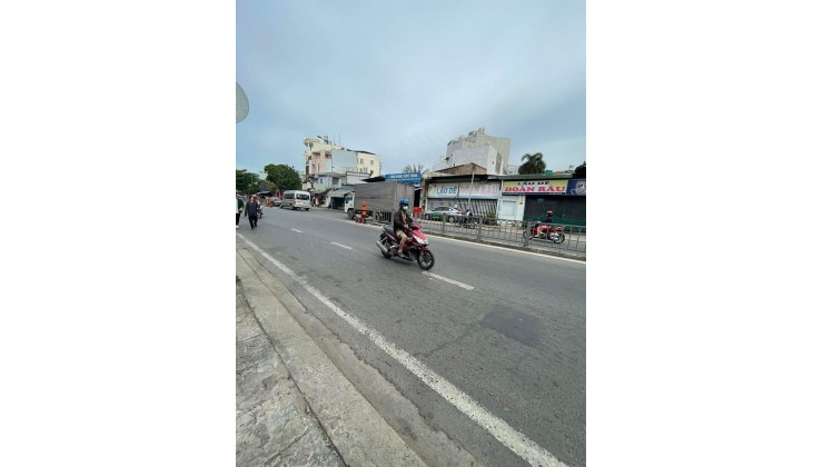 NHÀ MẶT TIỀN NGUYỄN OANH - 38.2M2 - 2 TẦNG - SỔ NỞ HẬU NHẸ - CHỈ 4.8 TỶ - CƯC KỲ HIẾM KHÔNG CÓ CĂN THỨ 2