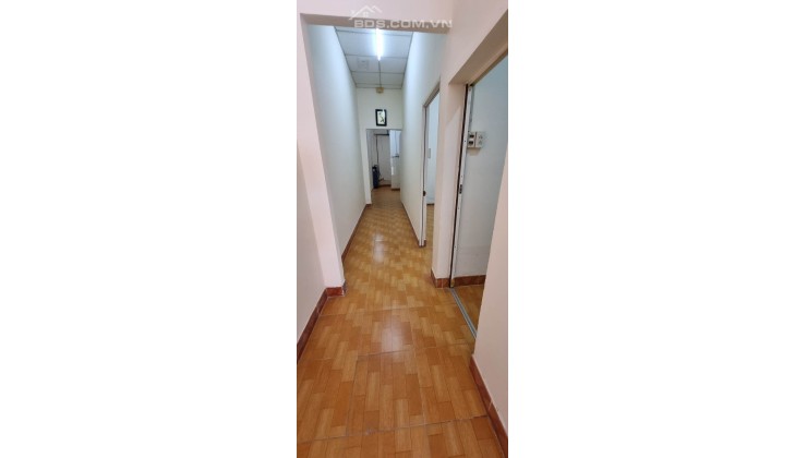 Bán gấp nhà HXH, SHR  thị trấn hóc môn 103m2 chỉ 3.1 tỷ