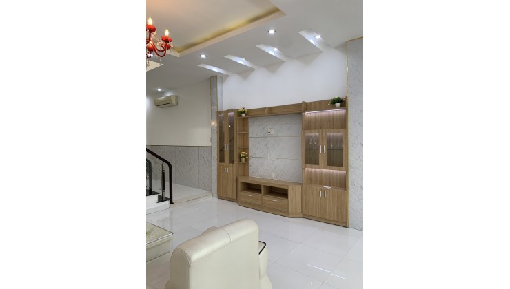 CẦN BÁN GẤP NHÀ TTTP NHA TRANG, KHÁNH HÒA, DT 95m² GIÁ 3,5 Tỷ SIÊU HOT