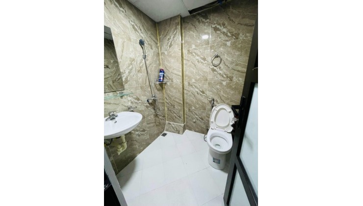 Bán nhà mới đẹp, đón tết, ở ngay, Đào Tấn, Quận Ba đình, 33m2 x6T, mt 3,1m, nhỉnh 4,5tỷ