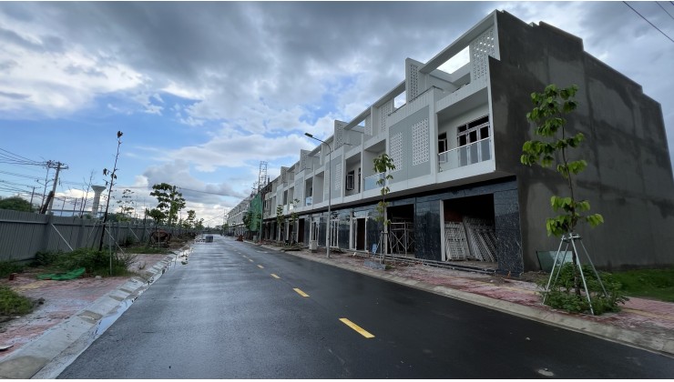 Nhà phố 1 trệt 2 lầu và đất nền thuộc Khu đô thị Bàu Xéo, mặt tiền QL1A - TT Trảng Bom - Đồng Nai