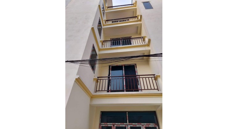Cần bán nhà 41m , 5 tầng tại Khu Đô Thị Mới Tứ Hiệp, Trần Thủ Độ,Thanh Trì
