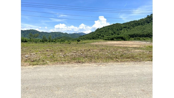Bán đất mặt tiền TL8 Khánh Hiêp, Nha Trang giá 1tr/m