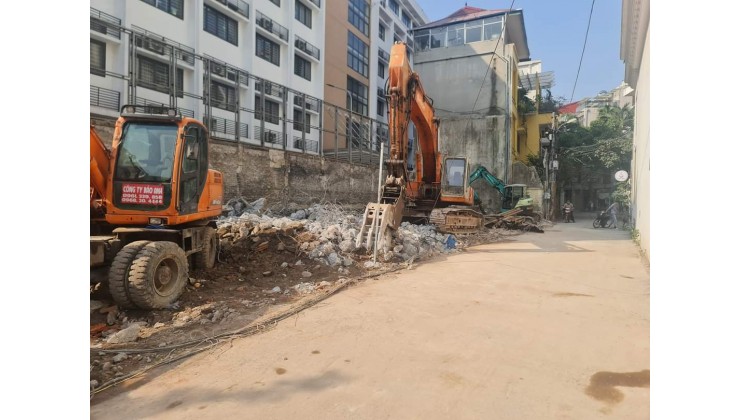 Hiếm : Bán đất lô góc mặt phố Liễu Giai Ba Đình Hà Nội. 11m*33m=332m2 Siêu đẹp 275 tỷ