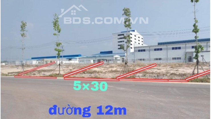 Cuối Năm Cần Tiền Nên Bán Gấp Mặt Tiền Ql13 Công Chứng Ngay