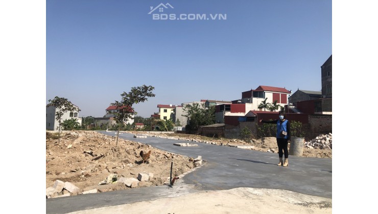 Chính chủ bán lô đất nền thổ cư Quế Võ Bắc Ninh, giá 1.1 tỷ