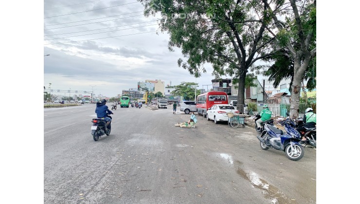 Bán Mặt Tiền Kinh Doanh Nguyễn Văn Linh, P. Tân Thuận Tây, Quận 7