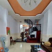 Nguyễn Tri Phương. Q10. 65m2. tầng. 50m ra mặt tiền. Chỉ nhỉnh 9 tỷ