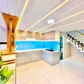 HẺM TRƯỚC NHÀ 5M - THẲNG MỘT TRỤC - SỔ NỞ HẬU - XE HƠI NGỦ TRONG NHÀ - NHÀ MỚI ĐẸP VÀO Ở NGAY - 50M2 - 3 TẦNG - CHỈ 5.9 TỶ.