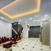 Sốc Tụt Quần..!! Nhà Phố Cầu Giấy Giao Nhà Ngay, OTÔ KD, 250m MT Rộng 8.5 t.ỷ.