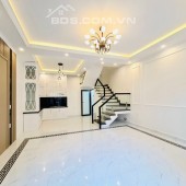 Nhà xây mới 4 tầng độc lập sân cổng riêng Bùi Thị Tự Nhiên, Đông Hải, Hải An, Hải Phòng.