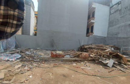Bán Đất thổ Cư 200M2 Mặt Phố Lạc Long Quân Mặt Tiền 10M – Vỉa hè Rộng 91 Tỷ