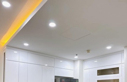 BÁN NHÀ KIM NGƯU 30M,,4 TẦNG ,3,6 TỶ, LH: 0964817470
