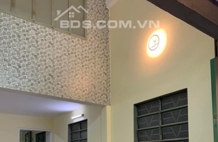 Bán nhà ô tô đỗ cổng 50m2 Q5 thông Trần Hưg Đạo 5 tầng giá 9 tỷ TL sâu