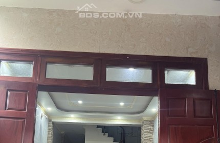 BÁN NHÀ ĐƯỜNG NHỰA 8M, 4TẦNG BTCT, 4PN, 70M2 CHỈ 5,15TỶ, LONG TRƯỜNG