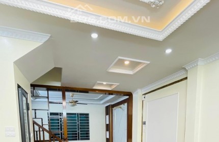 NHÀ TRƯỜNG CHINH 40M2 x 5 TẦNG LÔ GÓC 10M RA MẶT PHỐ GIÁ 7X TỶ