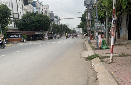 Cho thuê nhà nguyên căn mặt tiền đường lớn quận 8