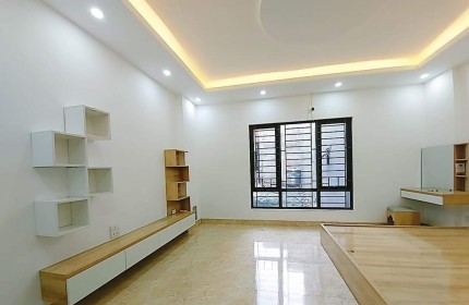 Bán Gấp Nhà Đẹp Văn Quán Hà Đông 30m2, 2 mặt Thoáng 4.2 tỷ sổ Đỏ.