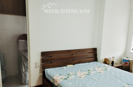 Cho thuê Penthouse, DT 170m2 3PN 2WC Sân vườn 45m2, view cực đẹp, nhà full nội thất