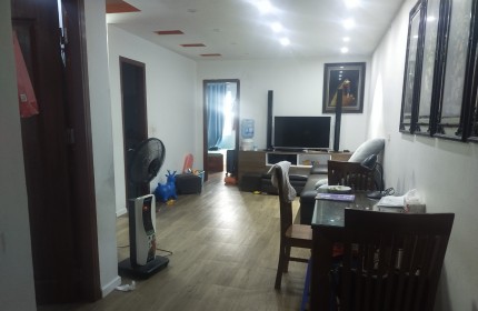 Chính chủ bán căn hộ 61m2 Chung cư VP6 Bán Đảo Linh Đàm