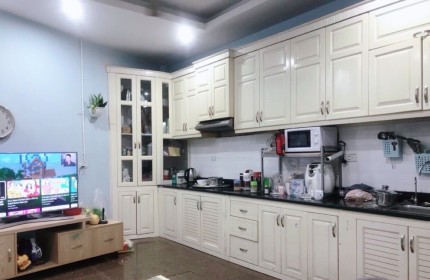 Bán nhà Phú Đô, Ô tô, Lô góc, Kinh doanh sầm uất, 50m2x4 tầng, Hơn 6 tỷ