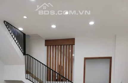 Bán nhà đường Phạm Văn Chiêu Gò Vấp, 60m2, 3 phòng ngủ, 2WC, nhỉnh 3 tỷ