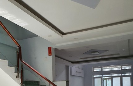 Chủ đuối bán gấp nhà HXH Lê Thị Riêng,Thới An, Q12. Nhà 4PN 80m2 chỉ 4Tỷ6