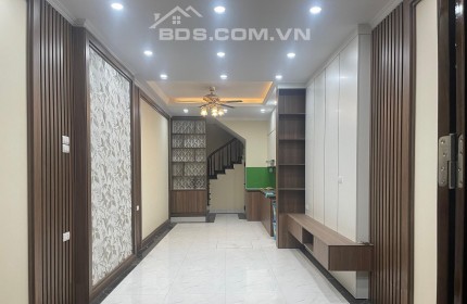 Siêu Phẩm Đường Trường Chinh, 39m2 X 6T, Thoáng trước sau, Ngõ nông, 30M Ô Tô, Giá nhỉnh 4 Tỷ.