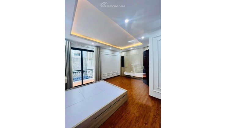 NHÀ HIẾM 50M2 MỸ ĐÌNH, XÂY ĐẸP CHẮC CHẮN VÀO LÀ Ở LUÔN.
NHÀ XÂY MỚI FULL NỘI THẤT ĐẸP LONG LANH - 3 MẶT THOÁNG