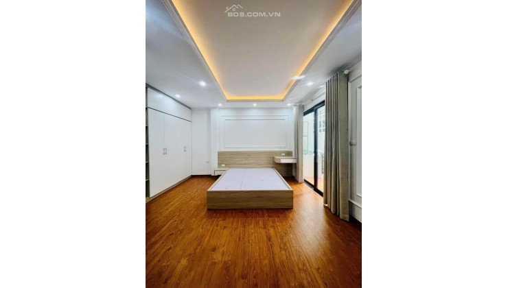 NHÀ HIẾM 50M2 MỸ ĐÌNH, XÂY ĐẸP CHẮC CHẮN VÀO LÀ Ở LUÔN.
NHÀ XÂY MỚI FULL NỘI THẤT ĐẸP LONG LANH - 3 MẶT THOÁNG