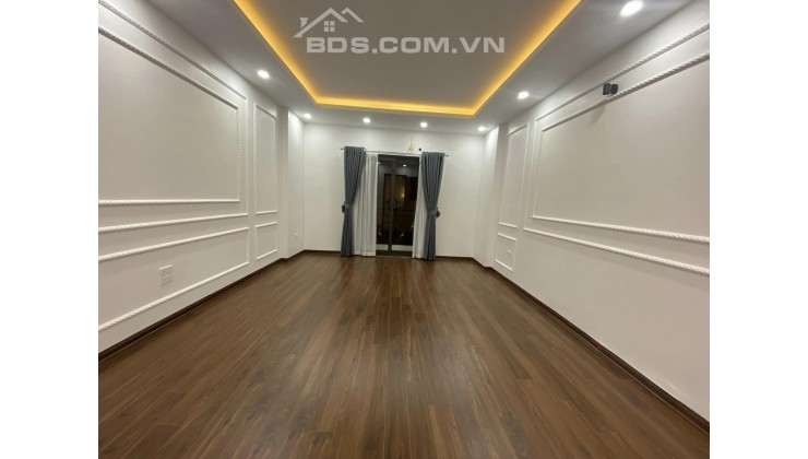 Bán gấp nhà mới đẹp 34m2 phố Hoàng Văn Thái ngõ thông ô tô