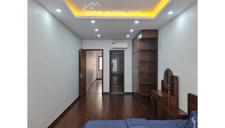 Bán Nhà Mới Xây Ngõ 366 Ngọc Thụy, Long Biên. Ô tô vào nhà, 43m2, 5 tầng, giá 6.45 tỷ