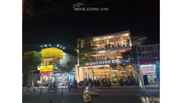 Cần bán gấp nhà mặt tiền Lê Văn Phẩm phường 6 Tp. Mỹ Tho – Tiền Giang
