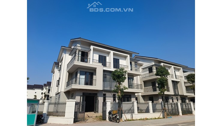 Bán gấp căn Villa 180m2 Centa Riverside trước tết.