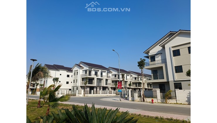 Bán gấp căn Villa 180m2 Centa Riverside trước tết.