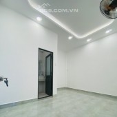BÁN NHÀ ĐẸP Ở NGAY - GẦN MẶT TIỀN OTO ĐẬU - KHU AN NINH YÊN TĨNH