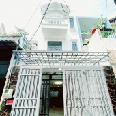 Bán nhà Phan Huy ích DT 4 x 19m, nhà 3 lầu, 4PN, 4WC giá 6 tỷ BL