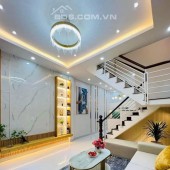 BÁN NHÀ ĐƯỜNG HỒNG BÀNG QUẬN 11 - NGAY CẦU VƯỢT CÂY GÕ , NHÀ MỚI ĐẸP DỌN VÀO Ở NGAY

+ Nhà gần sát mặt tiền cách 20m 
+ Kết cấu 1 trệt 1 lầu 2 pn