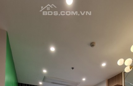 Bán Chung cư 2 Phòng Ngủ 54m2 Tại Vinhomes Smart City. Cách SVĐ Mỹ đình 5p đi xe. Giá 2 tỷ