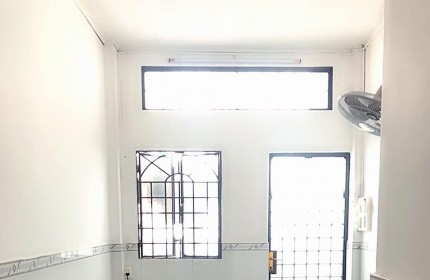 Nhà 14,3 m2 Trần Hưng Đạo, Phạm Ngũ Lão Q1. 2,x tỷ