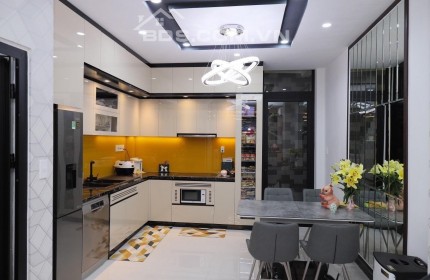 Trần Quang Cơ – Tân Phú- 4 tầng, 63m2 giá 5,95 tỷ