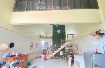 Bán nhà mặt phố Yên Lãng, vị trí đắc địa, khu vực hiếm nhà bán, kinh doanh tốt, 100m2, 32 tỷ.