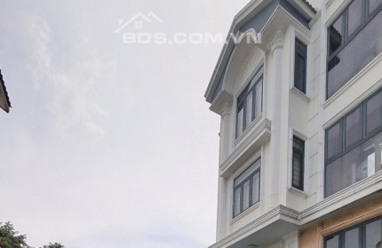 Bán căn Biệt Thự ( 5 TẦNG ) MT đường, P. Linh Xuân, dt 301m2 giá 15,5 tỷ