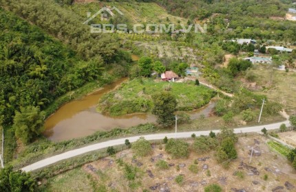 CẦN BÁN GẤP ; 1,5 HA  ĐẤT  VIEW HỒ HUYỆN ĐẠ TẺ LÂM ĐỒNG GIÁ ; 2,5 TỶ