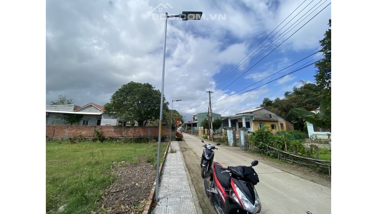 CHÍNH CHỦ CẦN BÁN LÔ ĐẤT ĐIỆN BÀN, SỔ SẴN, HẠ TẦNG HOÀN THIỆN, DÂN CƯ ĐÔNG ĐÚC